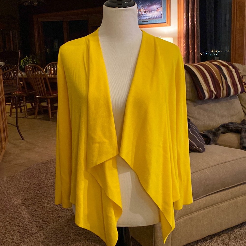 Open front sweater Size XL